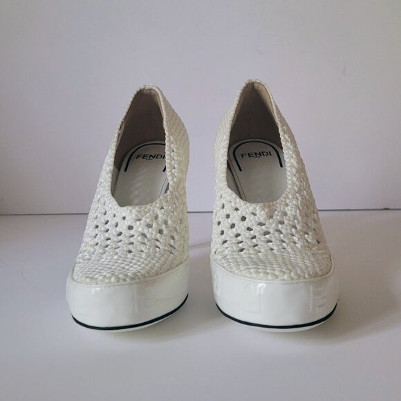 Fendi  Woven White Textured Fabric Reflections High Heels Pumps - Picture 2 of 16